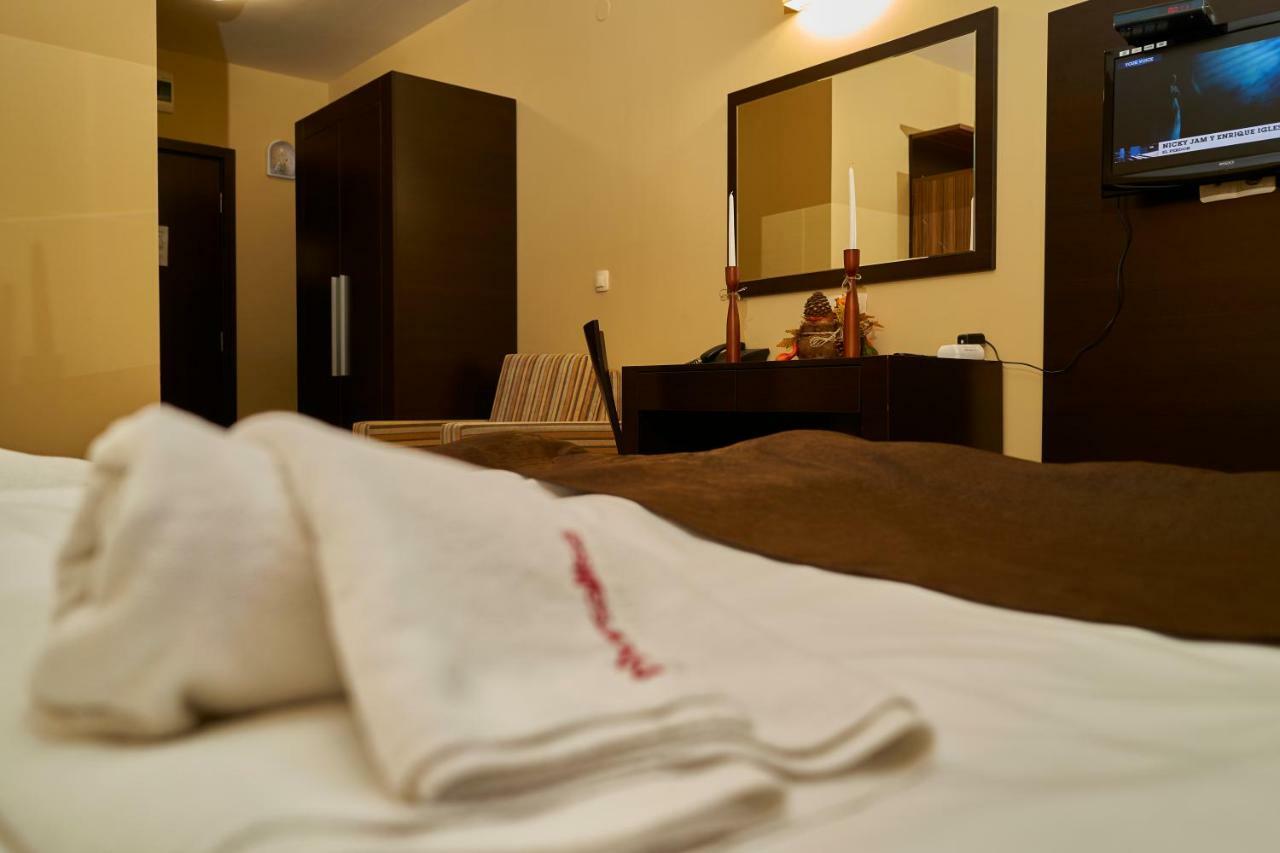 Studio Atlantic Apartment ปอมโปโรโว ภายนอก รูปภาพ